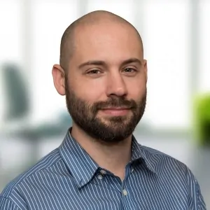 Ross Yesikov - Kellogg MBA