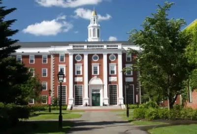 Harvard BUSINESS SCHOOL